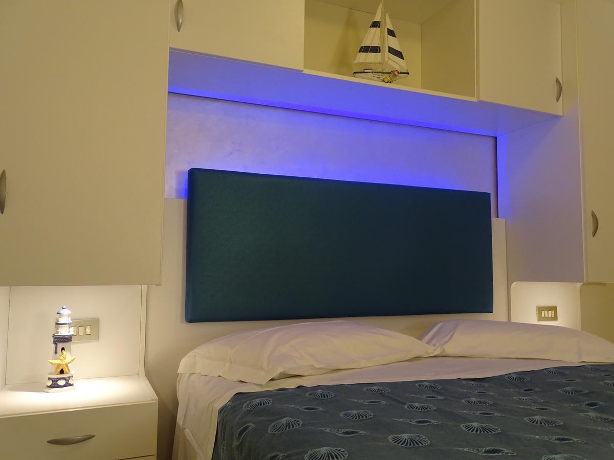 Hotel Felix Rimini Exteriör bild